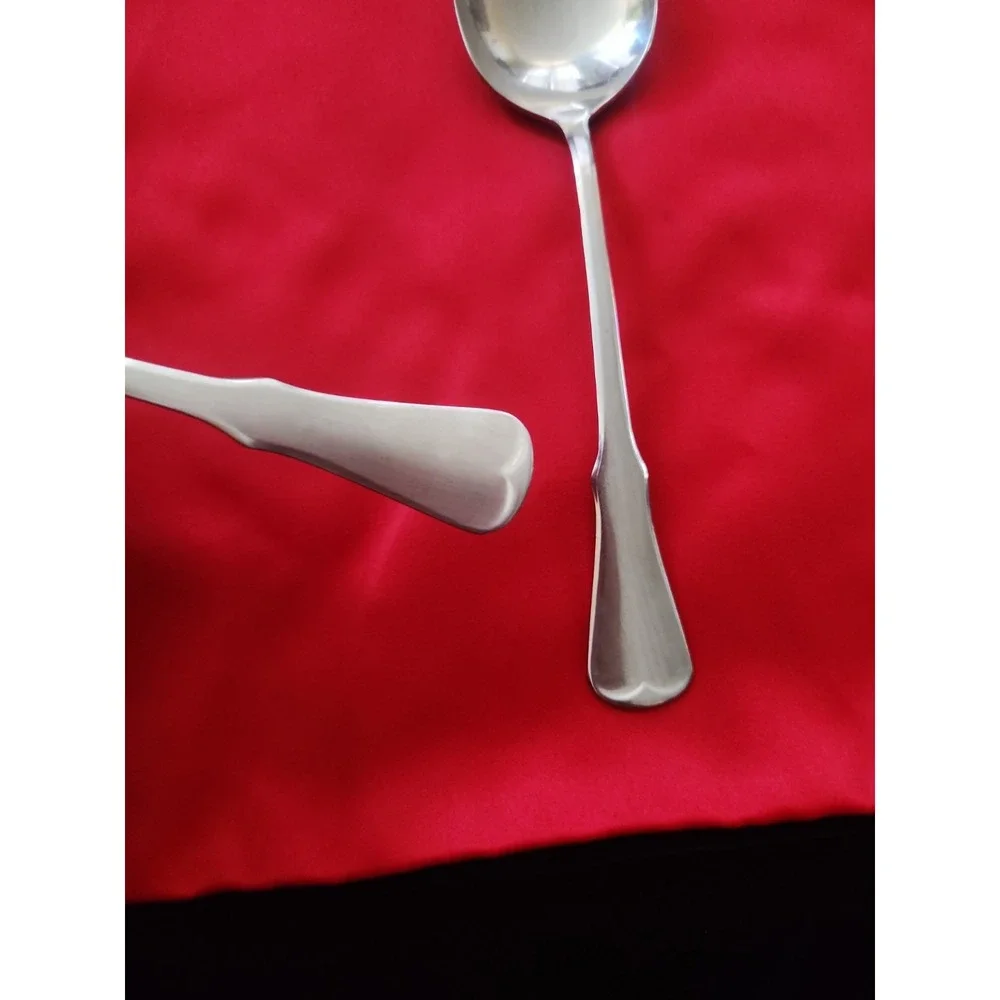 Lot Of 2 Oneida Patrick Henry Community Stainless Flatware Solid Serving Set
